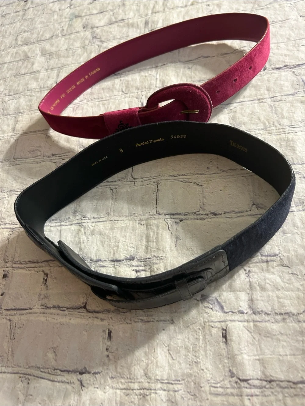 SOSTANZA GENUINE PIG SUEDE HOT PINK BELT AND LEJON PIG SUEDE BLACK BELTS SIZE S